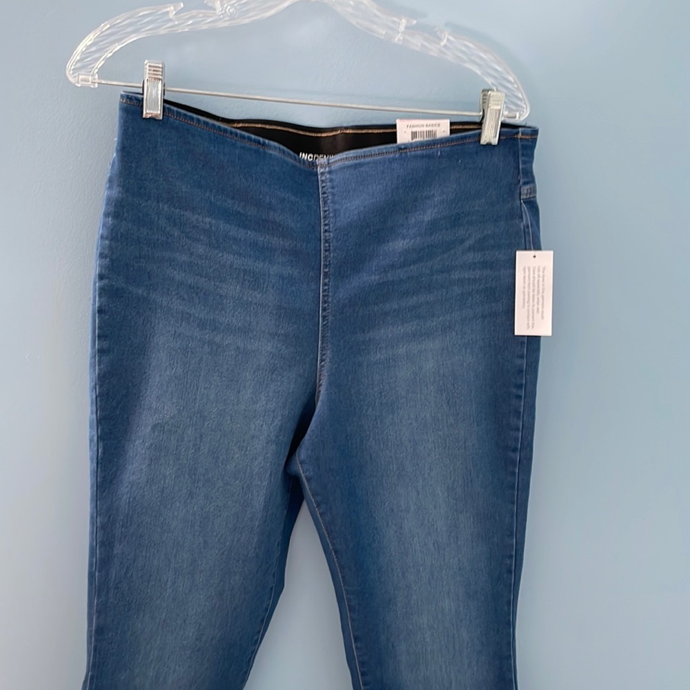 Women’s jeans